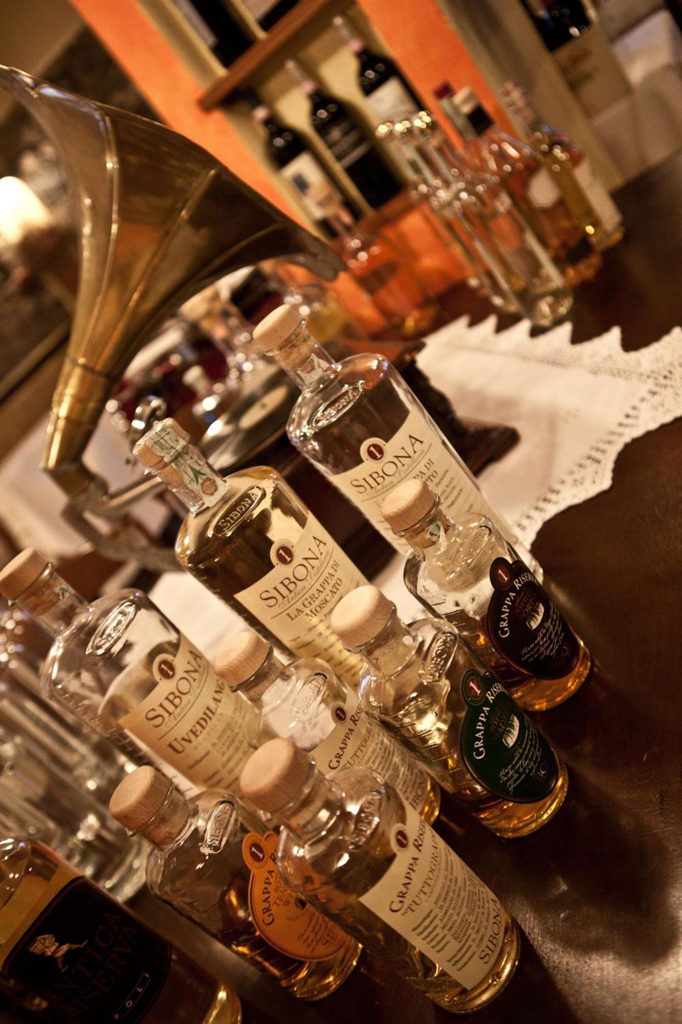 Locanda Sant' Anna Argegno Luaran gambar